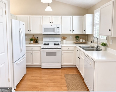 1595 Willow River Run - Photo Thumbnail 3