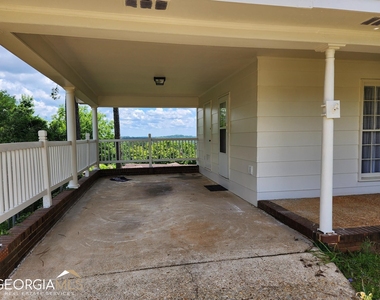 1136 Bunker Hill Road - Photo Thumbnail 3