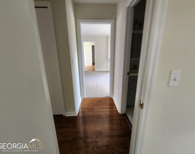 1136 Bunker Hill Road - Photo Thumbnail 16