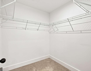 3401 Catalan Alley - Photo Thumbnail 31