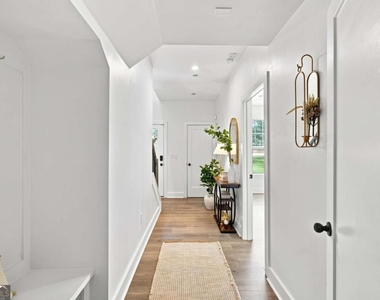 3401 Catalan Alley - Photo Thumbnail 3