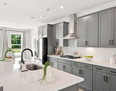 3401 Catalan Alley - Photo Thumbnail 11