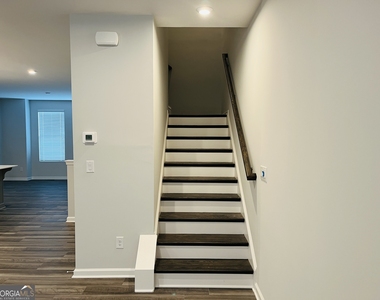 2732 Creekview Terrace Nw - Photo Thumbnail 10