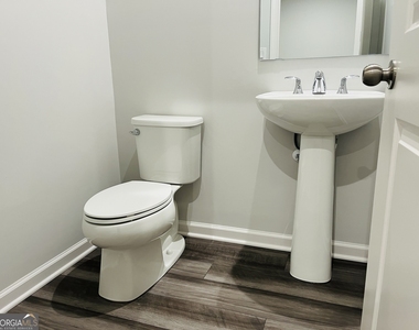2732 Creekview Terrace Nw - Photo Thumbnail 34