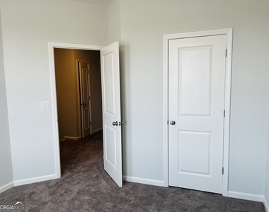 2732 Creekview Terrace Nw - Photo Thumbnail 13