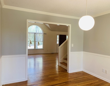 210 Spring Forest Way - Photo Thumbnail 13