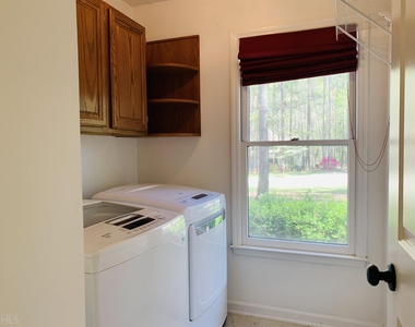 210 Spring Forest Way - Photo Thumbnail 14