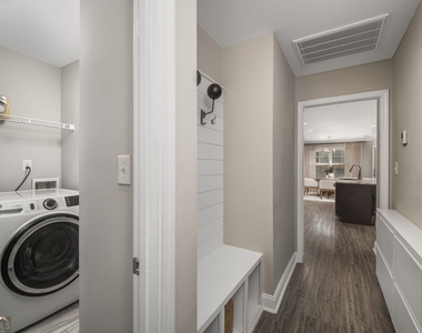 315 Creek Ridge Drive - Photo Thumbnail 29