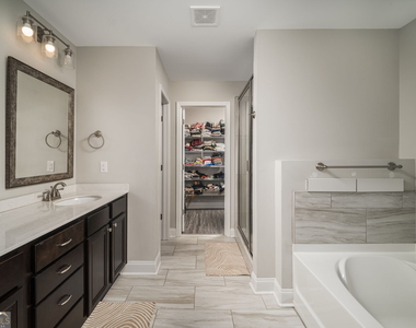 315 Creek Ridge Drive - Photo Thumbnail 19