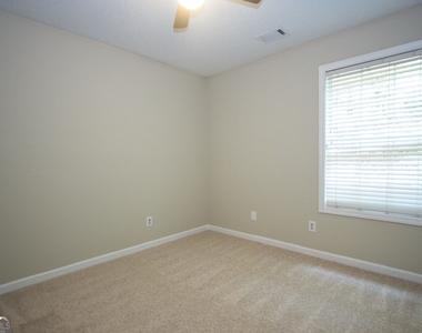 622 Marigot Way - Photo Thumbnail 17