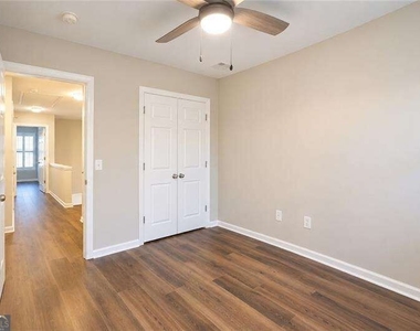 69 Haven Crest Court - Photo Thumbnail 7