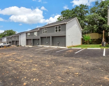 50 S Jackson Street - Photo Thumbnail 21