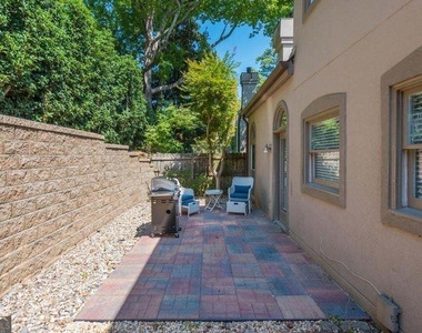 2914 Lenox Road Ne - Photo Thumbnail 45