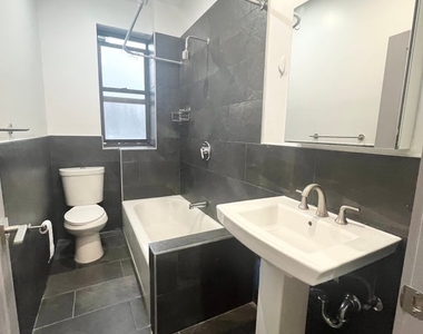 West 176th Street & St Nicholas Avenue - Photo Thumbnail 9