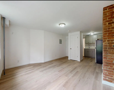 43 East 1st Street - Photo Thumbnail 3