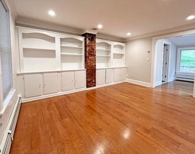 123 Philhower Ave - Photo Thumbnail 5