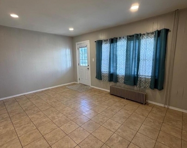53 Wilson St - Photo Thumbnail 1