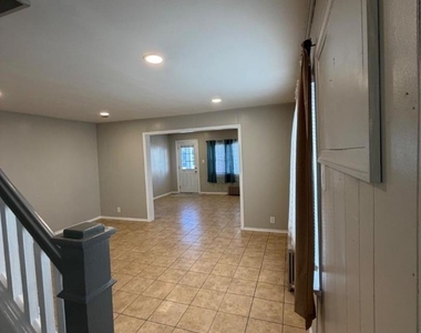 53 Wilson St - Photo Thumbnail 4