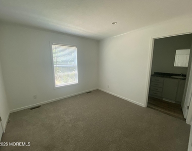 17 Maple Tree Court - Photo Thumbnail 6