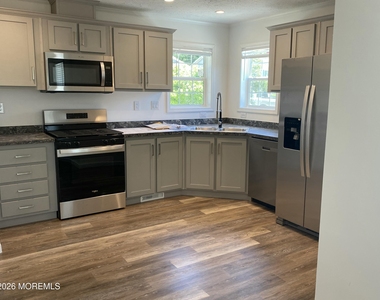 17 Maple Tree Court - Photo Thumbnail 2