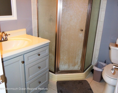 223 Butler Boulevard - Photo Thumbnail 10