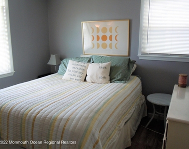 223 Butler Boulevard - Photo Thumbnail 8