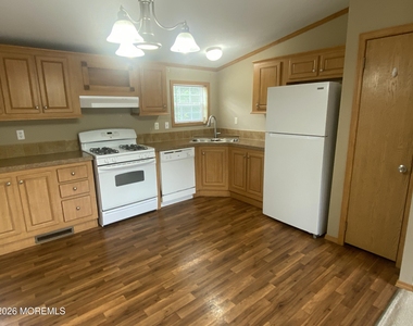 5 Maple Tree Court - Photo Thumbnail 2