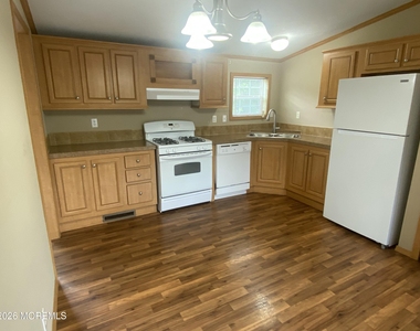 5 Maple Tree Court - Photo Thumbnail 3
