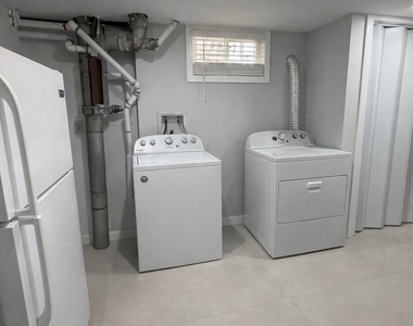 10 Cambell Court - Photo Thumbnail 9