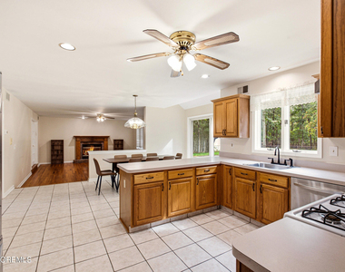 250 Bent Hook Road - Photo Thumbnail 8
