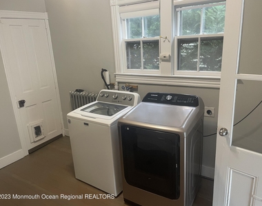 363 Lake Avenue - Photo Thumbnail 16