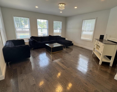 215 Cedar Street - Photo Thumbnail 4