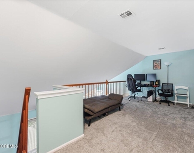 1 Central Avenue - Photo Thumbnail 16