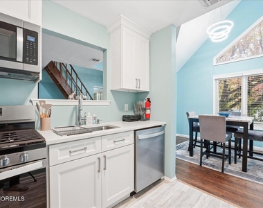 1 Central Avenue - Photo Thumbnail 2