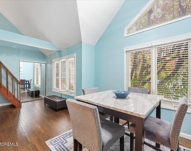 1 Central Avenue - Photo Thumbnail 4