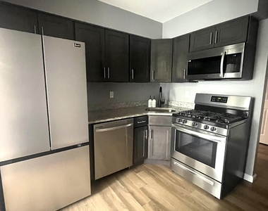 42 Diane Drive - Photo Thumbnail 5