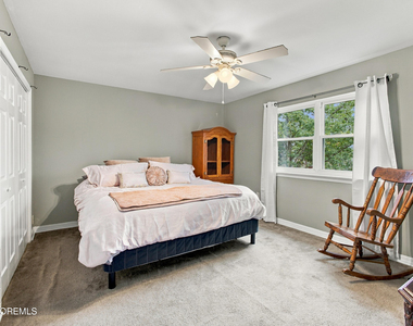 96 Briar Mills Drive - Photo Thumbnail 12