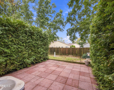 96 Briar Mills Drive - Photo Thumbnail 18
