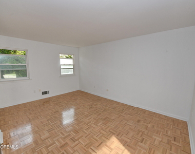 34 Greenwood Loop Road - Photo Thumbnail 8