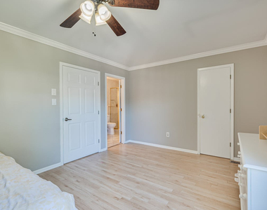 61 Sand Hill Road - Photo Thumbnail 25