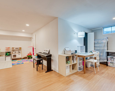 61 Sand Hill Road - Photo Thumbnail 37