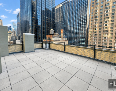 West 55 Street - Photo Thumbnail 15