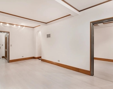 West 58th Street - Photo Thumbnail 8