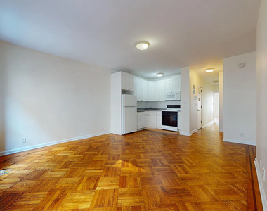 56th Street/6th Avenue  - Photo Thumbnail 3