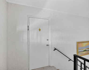 5500 Old Ocean Boulevard - Photo Thumbnail 19