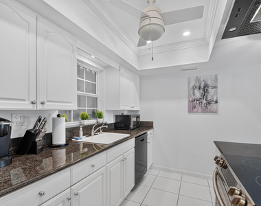 5500 Old Ocean Boulevard - Photo Thumbnail 21