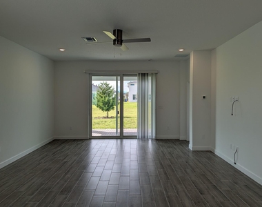 1657 Whistlegrass Lane - Photo Thumbnail 16