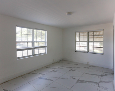 2450 Garfield Street - Photo Thumbnail 12