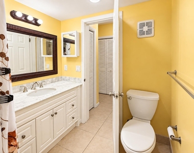632 Nw 13th Street - Photo Thumbnail 8