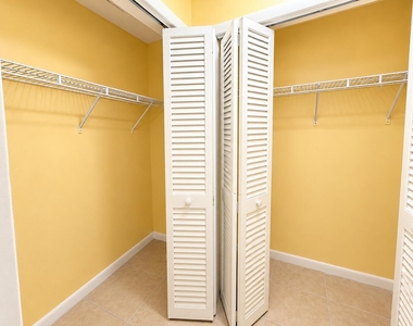 632 Nw 13th Street - Photo Thumbnail 7